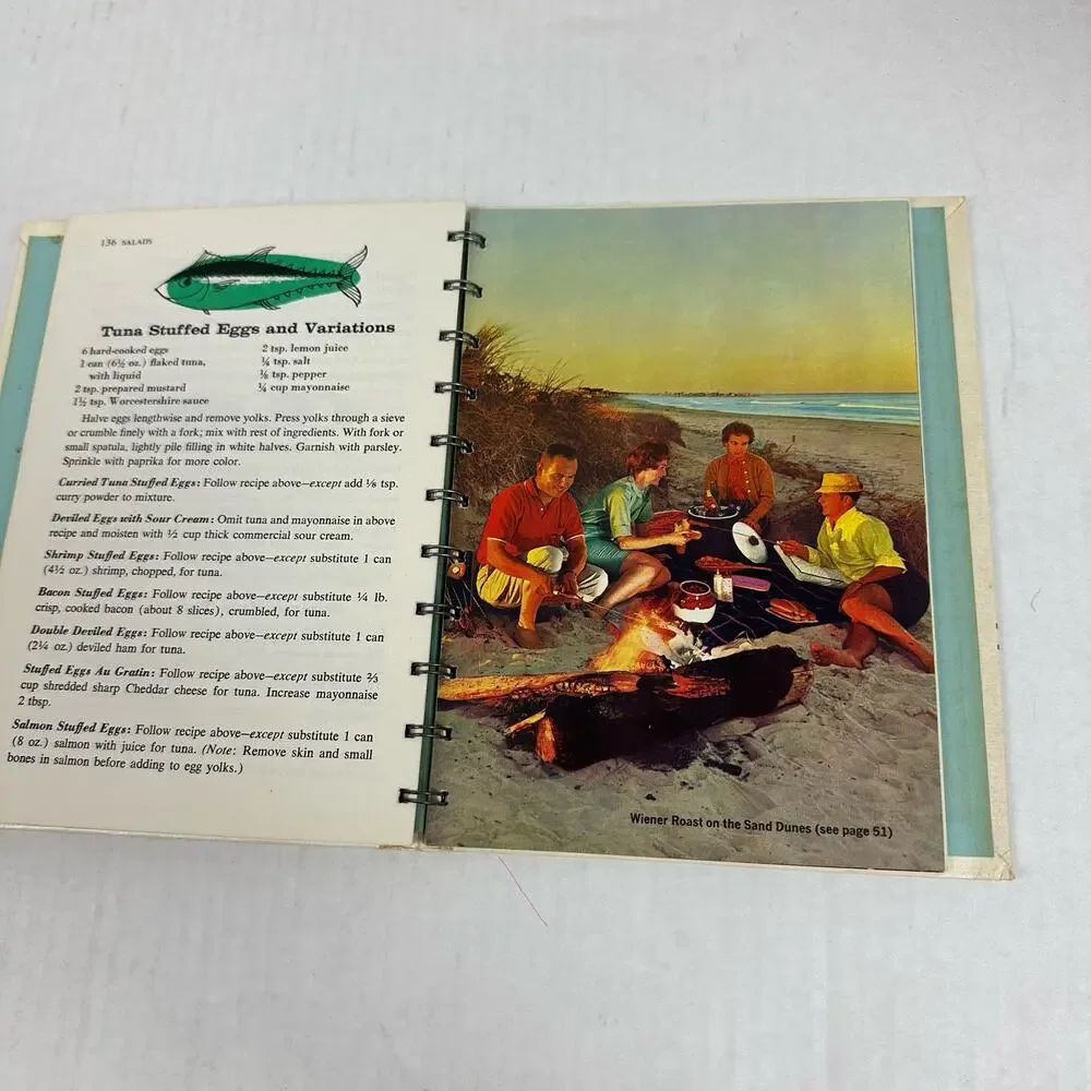Betty Crocker's Outdoor Cook Book Golden Press 1961 Spiral Bound Cookbook